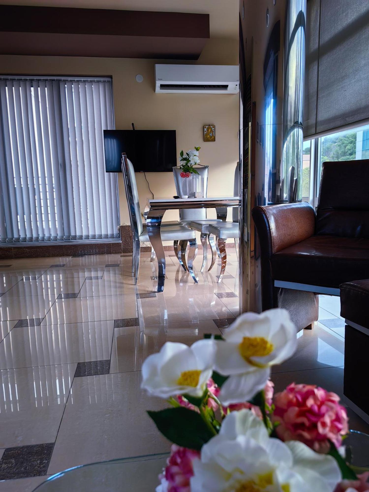 The View Apartment 플로브디프 외부 사진