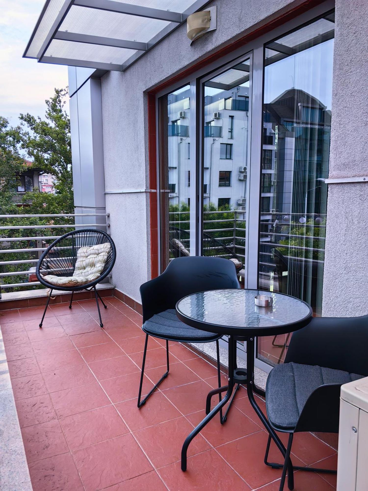 The View Apartment 플로브디프 외부 사진